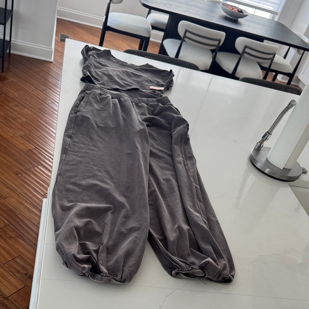 Free People Gunmetal Two-Piece Lounge Set - Picture 5 of 10